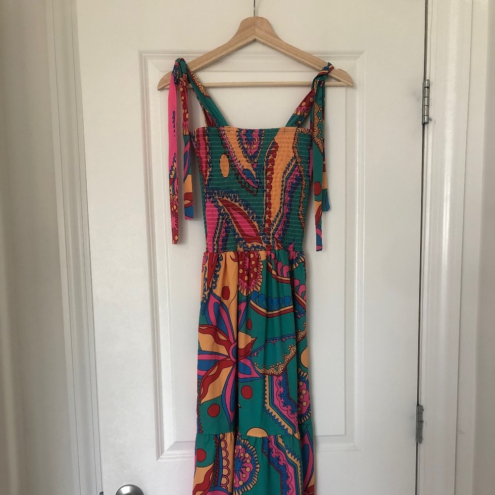 SundayUp smocked maxi sundress!